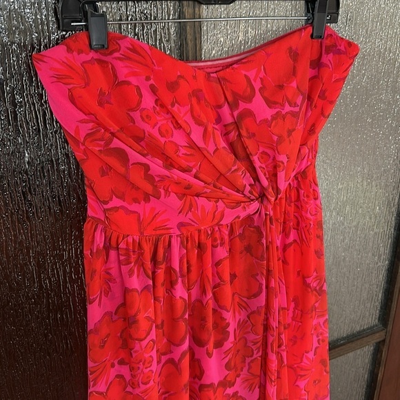 Badgley Mischka Elegant Strapless Floral Dress in Red and Pink size 12 - Picture 13 of 14